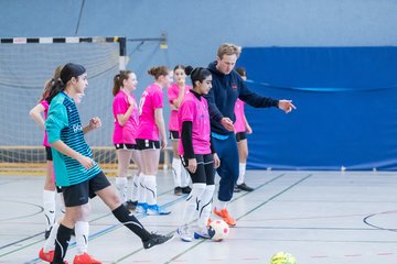 Bild 22 - B-Juniorinnen 2 Loewinnen Cup